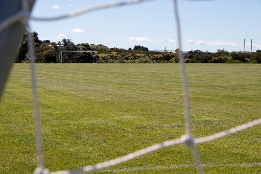Auckland Airport: 7-a-side men's and mixed football competitions with FootballFix